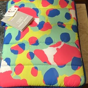 Blue and Pink Comforter with Vibrant Polka Dot Design-BNWT🌟🌟🌟🌟🌟